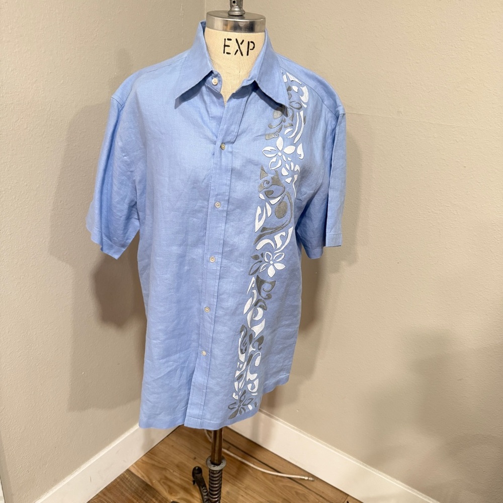 Light Blue Floral Embroidered Men's Shirt